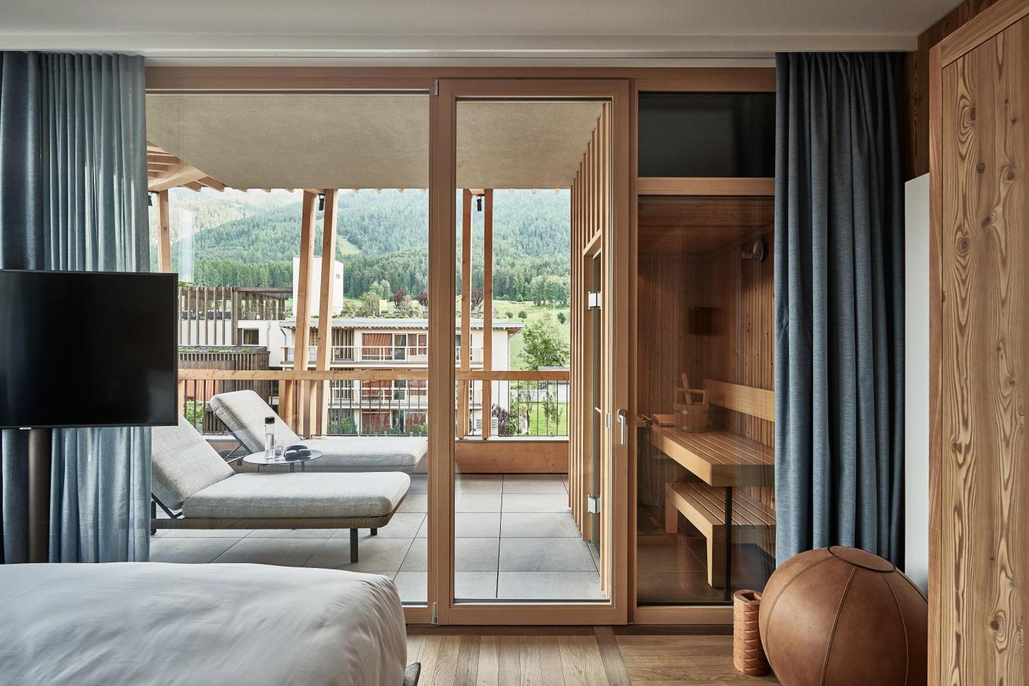 Falkensteiner Kronplatz - The Leading Of The World (adults Only) 5* Riscone
