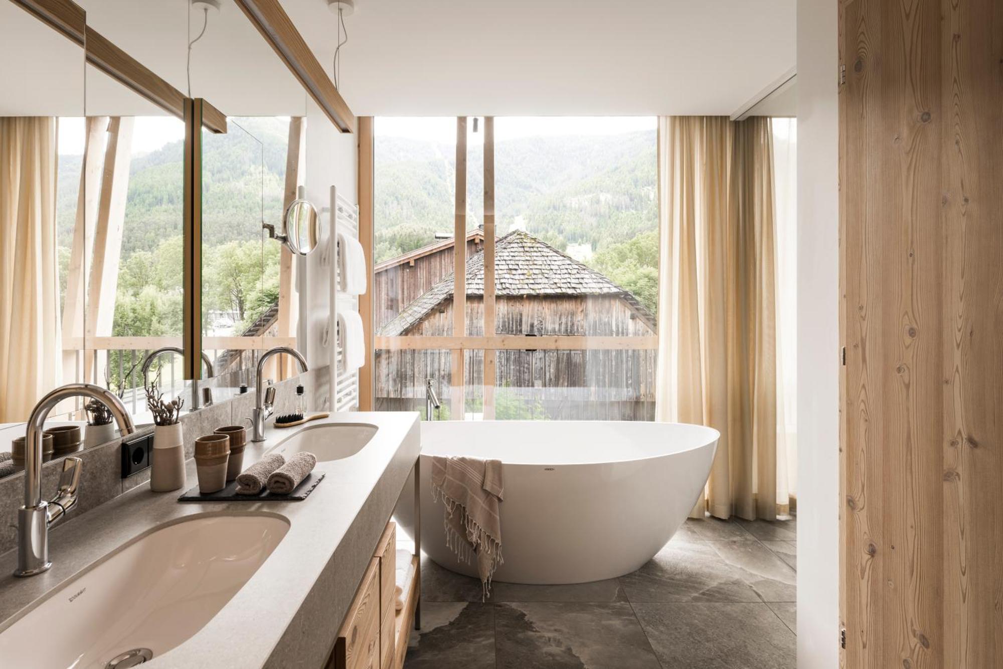 Hotel Falkensteiner Kronplatz - The Leading Of The World (adults Only) 5*