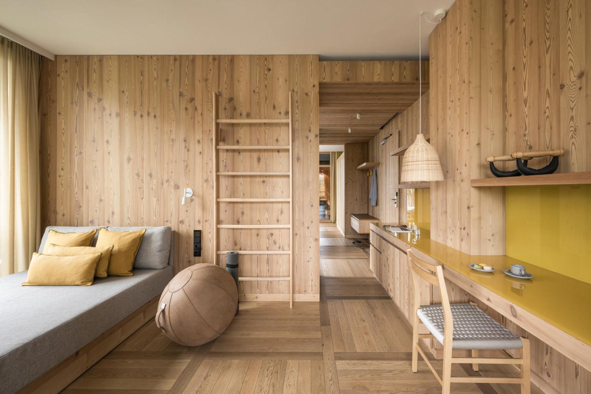 Hotel Falkensteiner Kronplatz - The Leading Of The World (adults Only) 5*