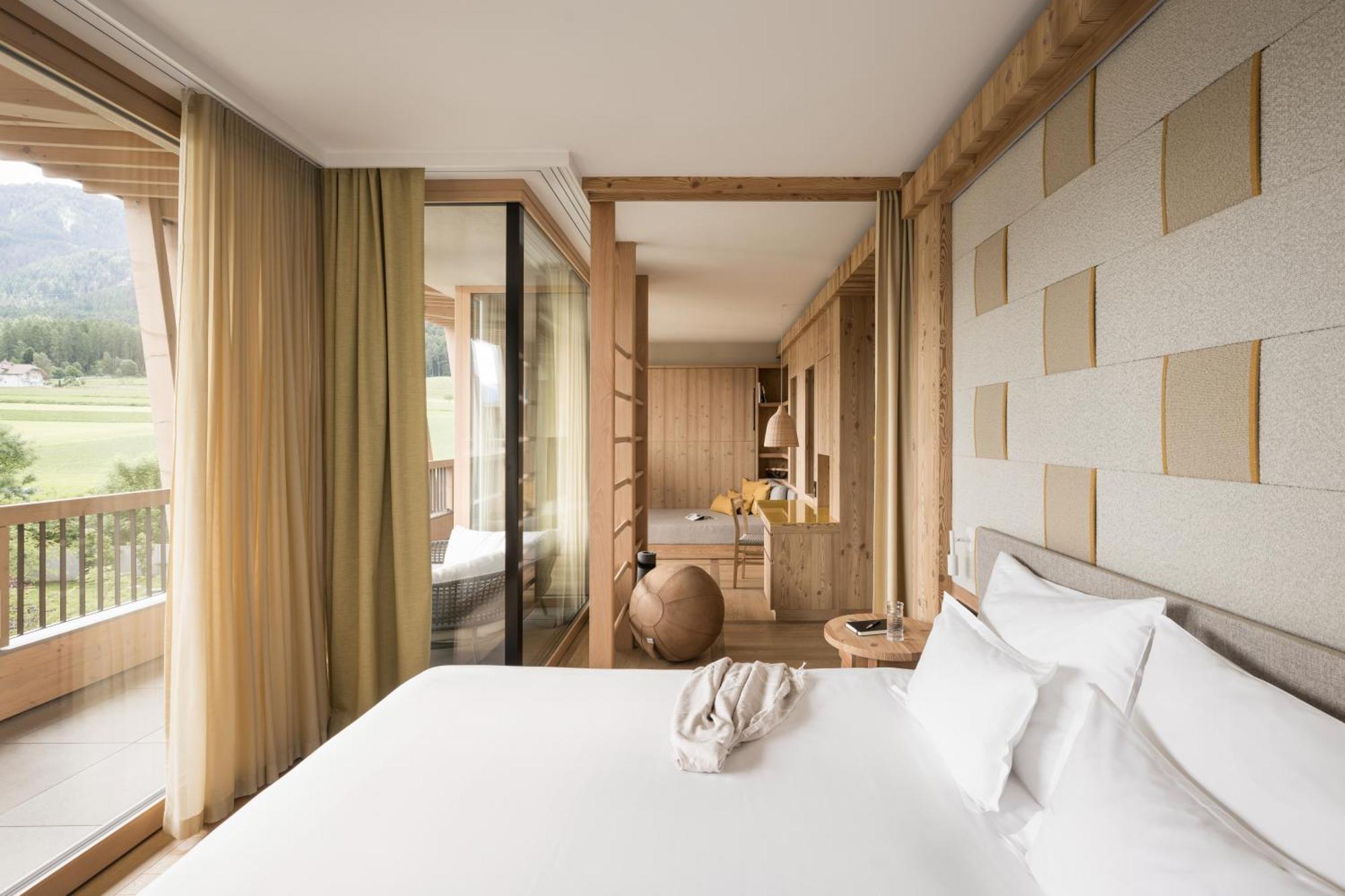 Falkensteiner Kronplatz - The Leading Of The World (adults Only)